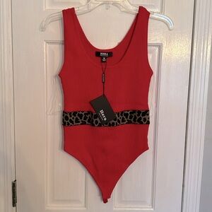 Hera Collection ribbed body suit NWT M